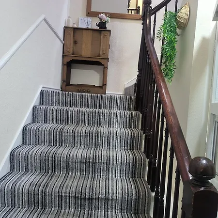 The Old Bank House Grouville