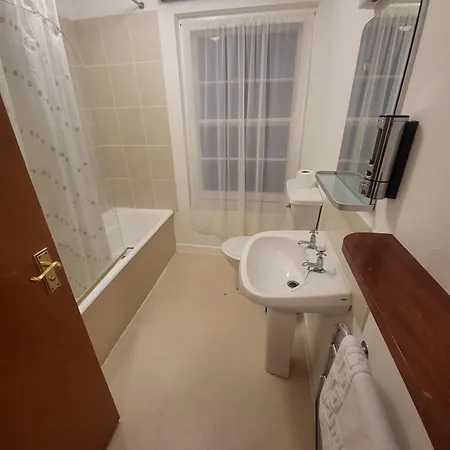 The Old Bank House Otel