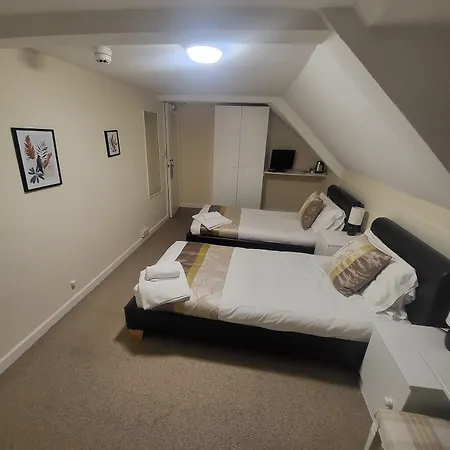 Otel The Old Bank House 2*