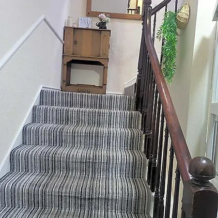 Old Bank House Hotel Grouville