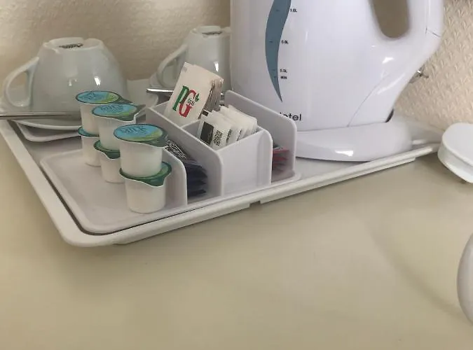 The Old Bank House Hotel Grouville