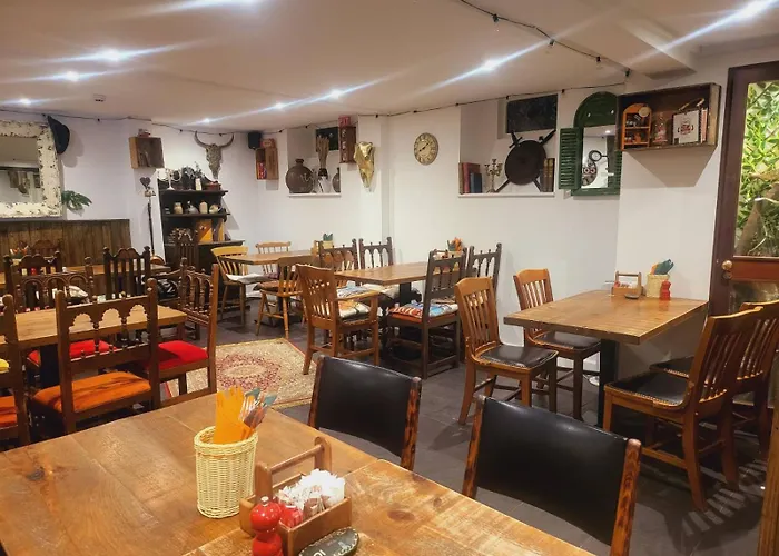 The Old Bank House Hotel