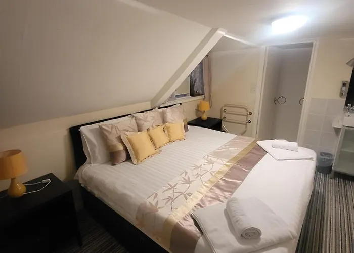 Old Bank House Hotel Grouville