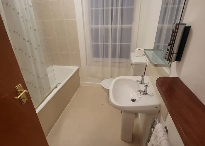 Old Bank House Hotel