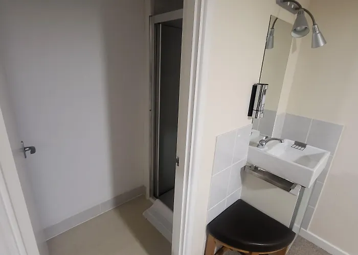 Hotel Old Bank House 2*