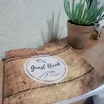 The Old Bank House 2*