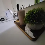 The Old Bank House Hotel Grouville