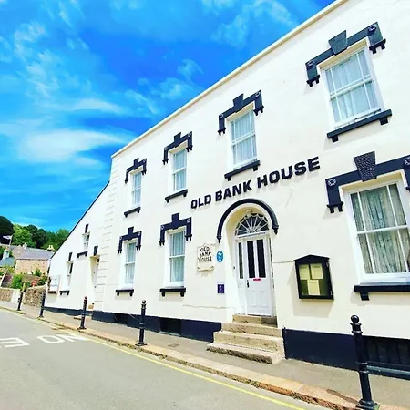 The Old Bank House فندق
