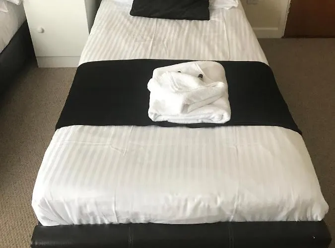 The Old Bank House 2* Grouville