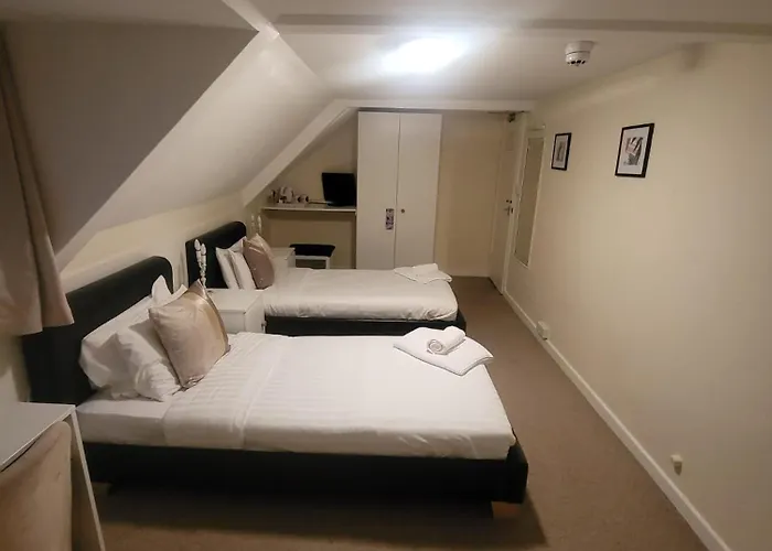 The Old Bank House 2* Grouville